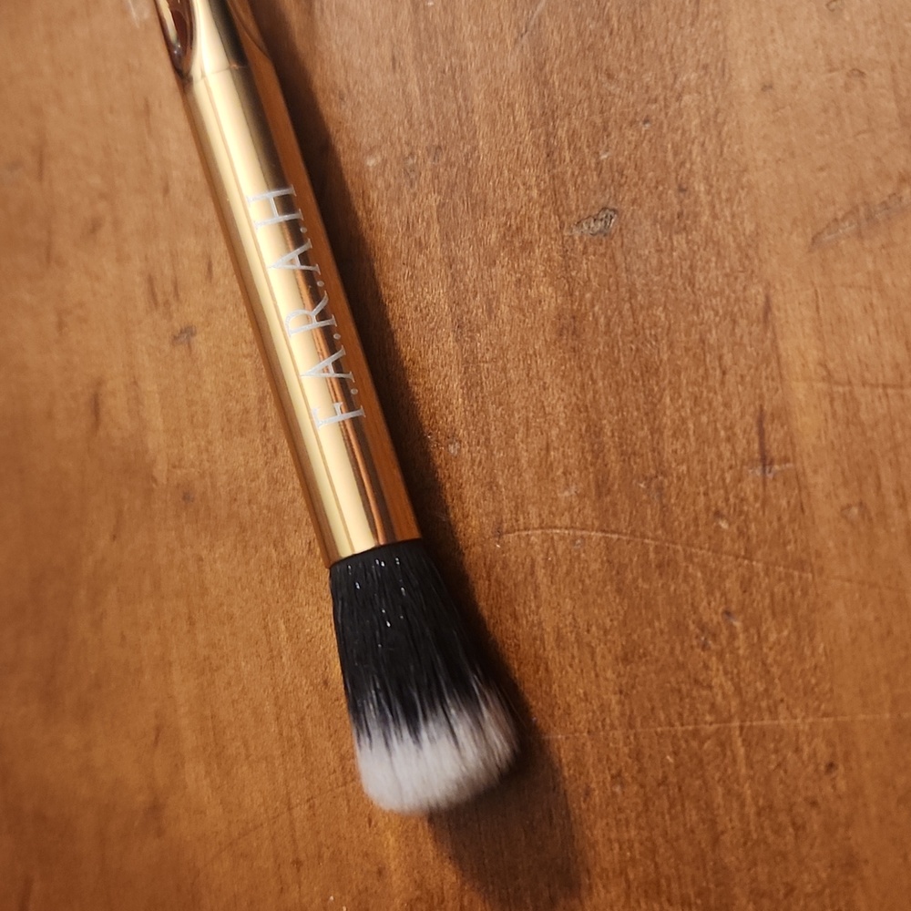 Farah 35e brush